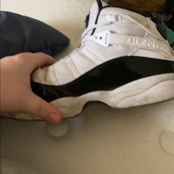 Jordan 6 Rings - Picture 7 of 7